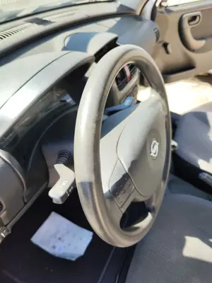 Foto de VOLANTE OPEL CORSA C 1.2 16V CAT (Z 12 XE / LW4) (75 CV / 55 KW) referencia 93185973 foto 2