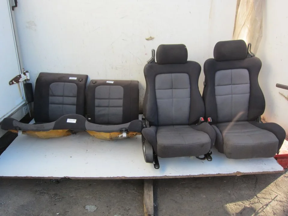 Foto de JUEGO ASIENTOS COMPLETO MITSUBISHI 3000 GT (Z10) 3.0 Biturbo (286 CV / 210 KW)