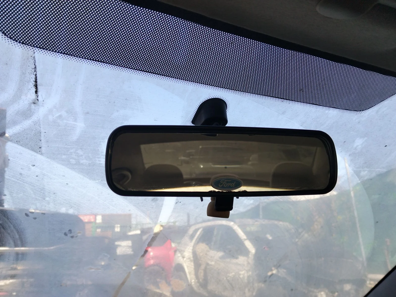 Foto de RETROVISOR INTERIOR FORD FOCUS BERLINA (CAK) 1.6 16V CAT (101 CV / 74 KW)