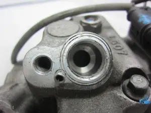 Foto de COMPRESOR AIRE ACONDICIONADO BMW SERIE 1 BERLINA (E81/E87) referencia 4472601850 foto 7