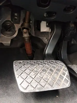 Foto de PEDAL FRENO AUDI A4 BERLINA (8K2) 2.0 16V TDI (143 CV / 105 KW)