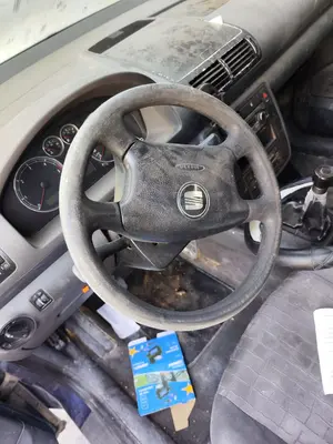 Foto de VOLANTE SEAT ALHAMBRA (7V9) 1.9 TDI (116 CV / 85 KW)