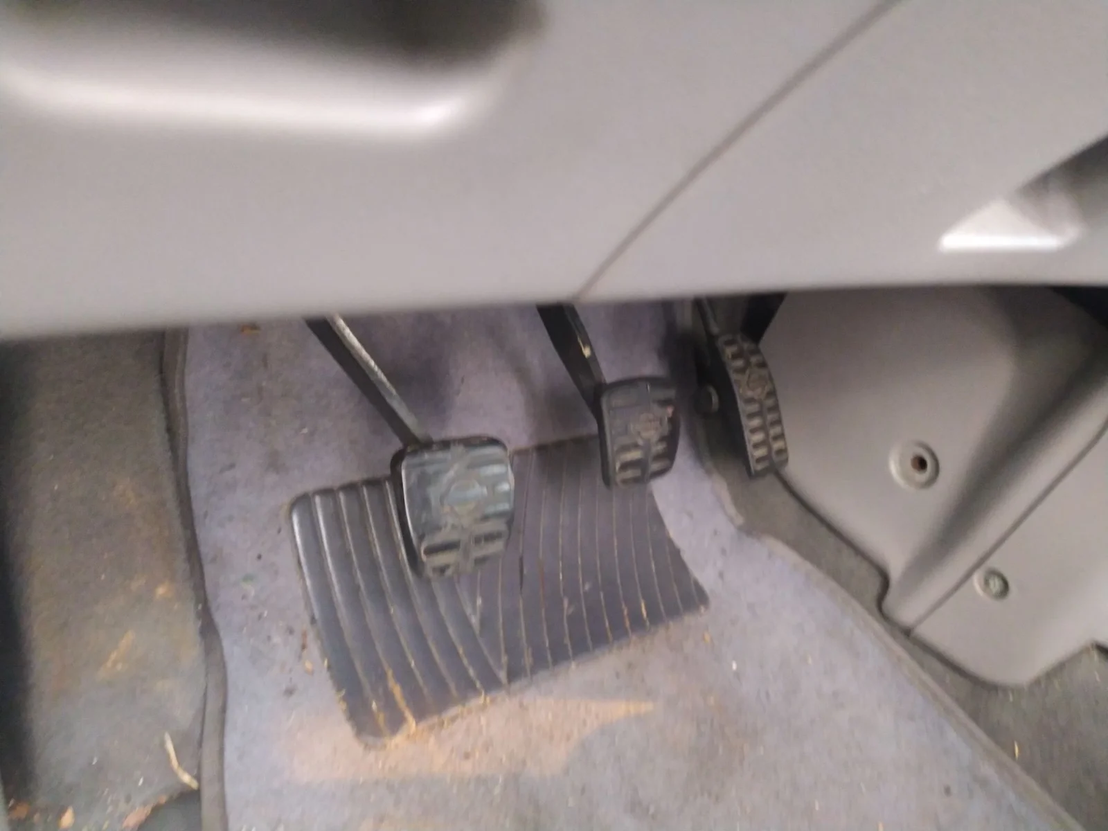 Foto de PEDAL ACELERADOR NISSAN ALMERA TINO (V10M) 2.2 dCi Diesel CAT (112 CV / 82 KW)