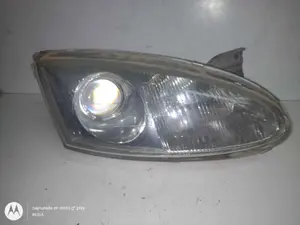 Foto de FARO DERECHO HYUNDAI COUPE (J2) 1.6 CAT (114 CV / 84 KW) referencia 1010495