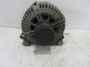 Foto de ALTERNADOR VOLKSWAGEN PASSAT BERLINA (3C2) 2.0 TDI (140 CV / 103 KW) referencia 254783C