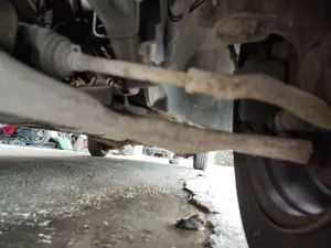 Foto de BRAZO SUSPENSION DELANTERO IZQUIERDO MERCEDES-BENZ VITO FURGÓN (639) 2.1 CDI CAT (109 CV / 80 KW)