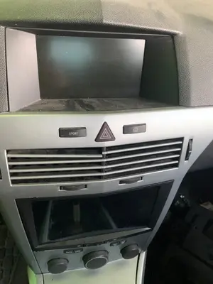 Foto de WARNING OPEL ASTRA H CARAVAN 1.9 16V CDTI CAT (Z 19 DTH / LRD) (150 CV / 110 KW)