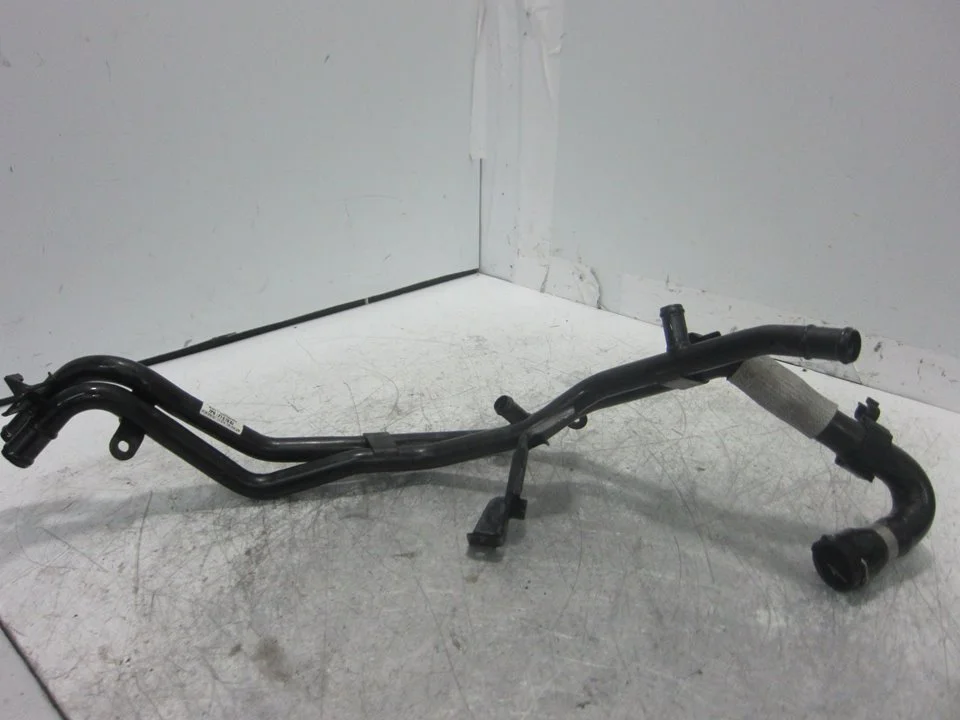 Foto de TUBO PORSCHE CAYENNE (TIPO 92A) referencia 7P6121070AJ