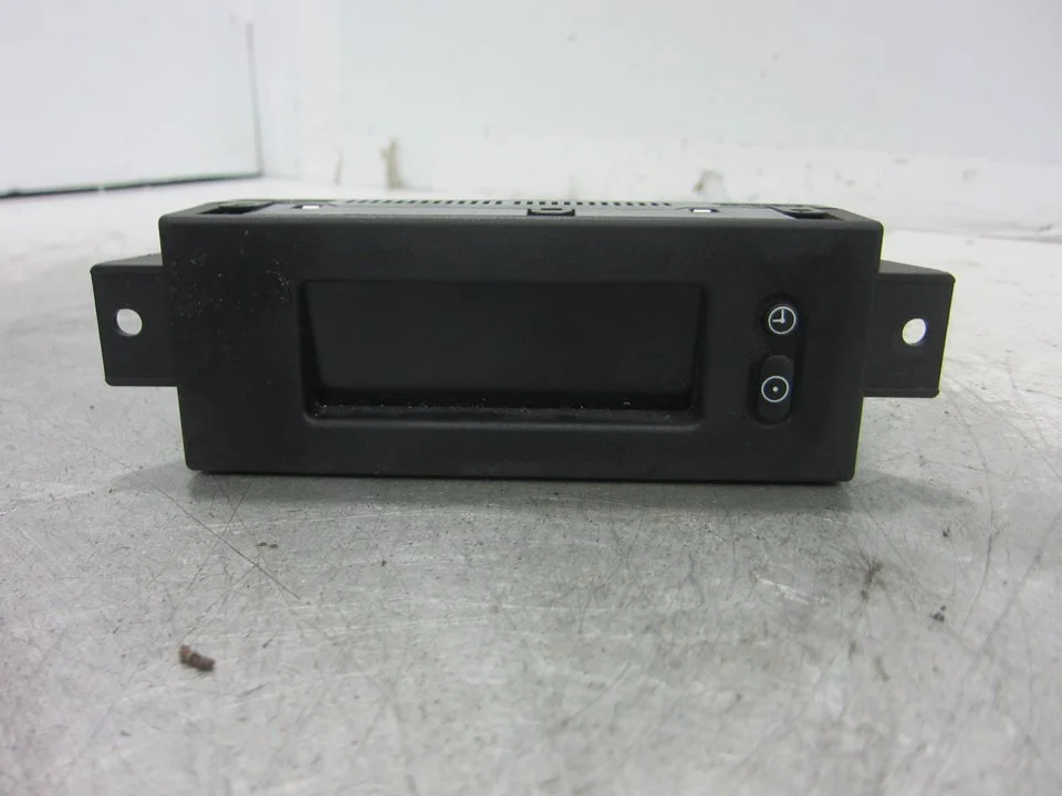 Foto de PANTALLA MULTIFUNCION OPEL CORSA D 1.2 16V CAT (Z 12 XEP / LB4) (80 CV / 59 KW) referencia 565412769