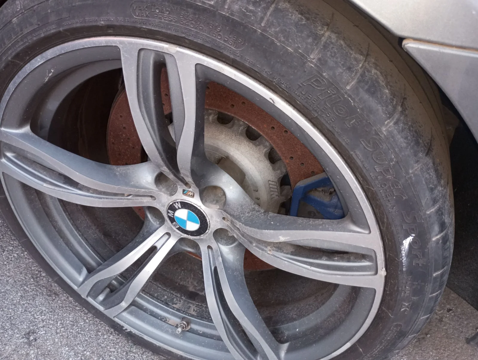 Foto de MANGUETA TRASERA IZQUIERDA BMW SERIE M6 GRAN COUPE (F06) 4.4 V8 32V (560 CV / 412 KW) referencia 33322284141