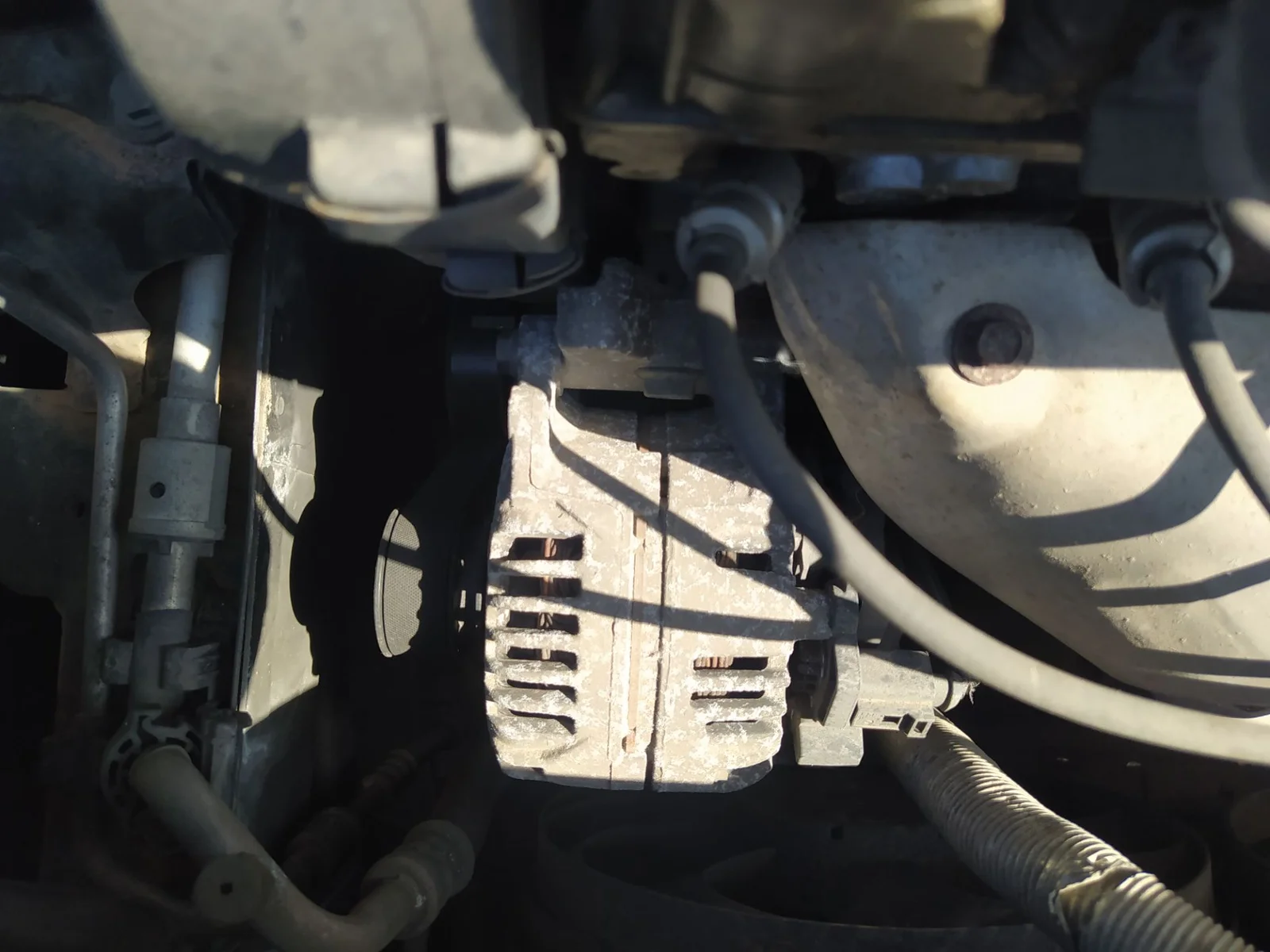 Foto de ALTERNADOR VOLKSWAGEN FOX (5Z1)(04.2005) 1.4 (75 CV / 55 KW) referencia 045903023CV
