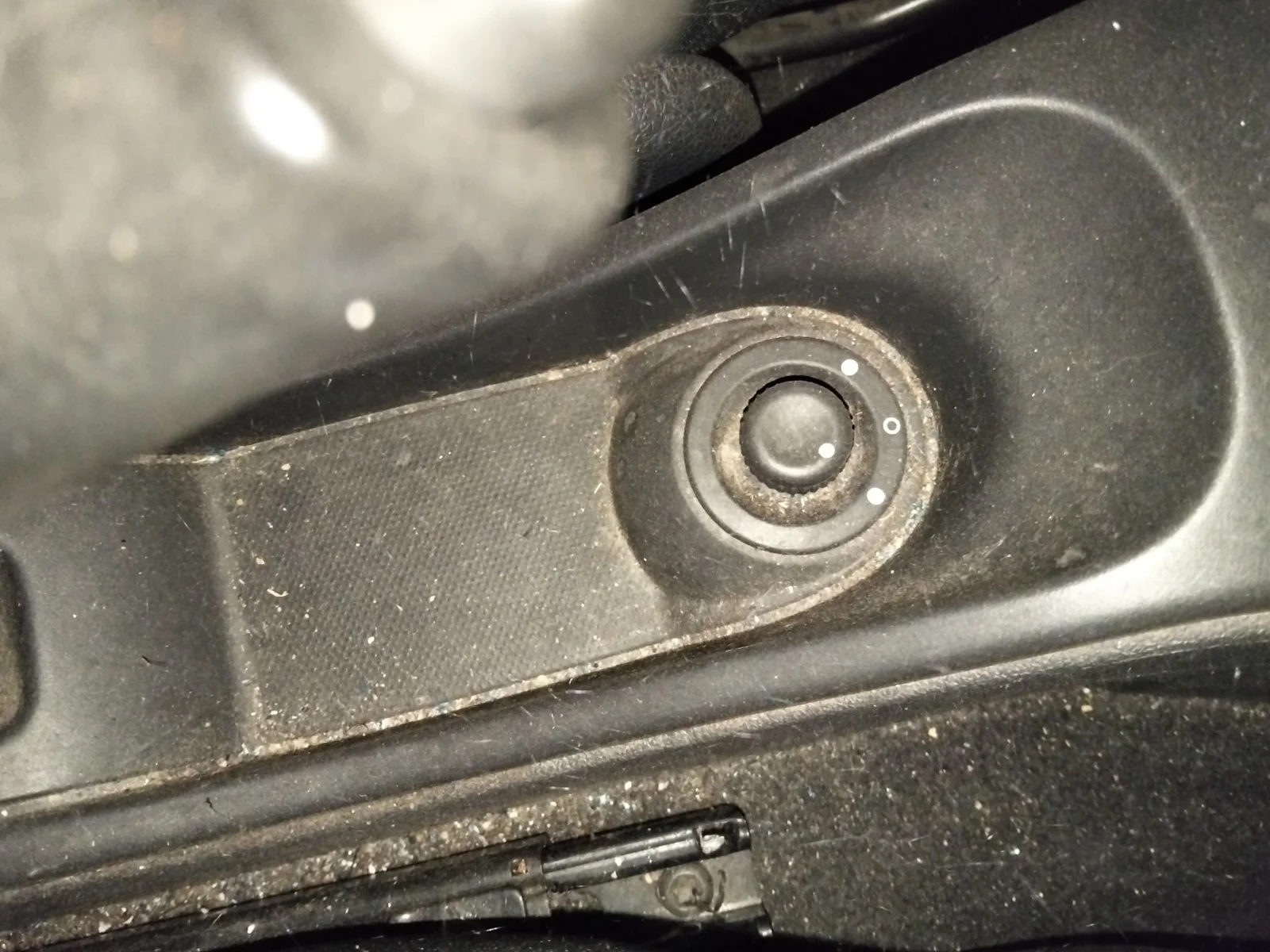 Foto de MANDO RETROVISOR DACIA DUSTER I 1.2 16V TCE CAT (125 CV / 92 KW)