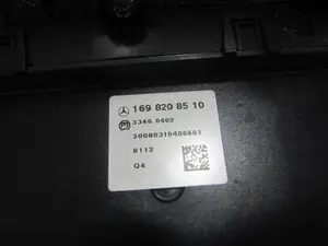 Foto de INTERRUPTOR MERCEDES-BENZ CLASE A (BM 169) 2.0 CDI CAT (82 CV / 60 KW) referencia 1698208510 foto 5