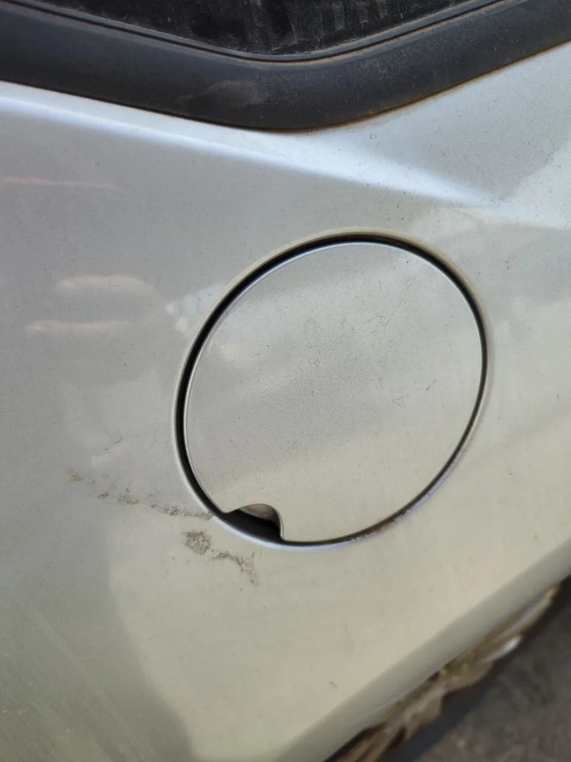 Foto de TAPA EXTERIOR COMBUSTIBLE CITROEN C4 BERLINA 1.6 16V HDi (90 CV / 66 KW)