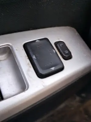 Foto de MANDO RETROVISOR MAZDA 5 BERLINA (CR)