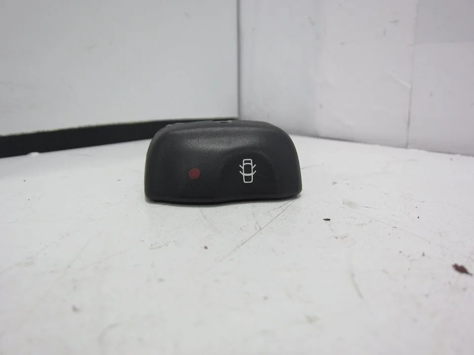 Foto de INTERRUPTOR RENAULT MEGANE I FASE 2 COUPE (DA...) 1.6 (107 CV / 79 KW) referencia 429993B