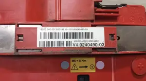 Foto de CAJA RELES / FUSIBLES BMW SERIE M6 GRAN COUPE (F06) 4.4 V8 32V (560 CV / 412 KW) referencia 9240490 foto 3