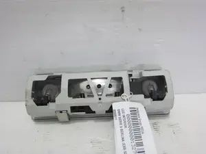 Foto de LUZ INTERIOR BMW SERIE 5 BERLINA (E39) 2.8 24V CAT (193 CV / 142 KW) referencia 8369511 foto 5