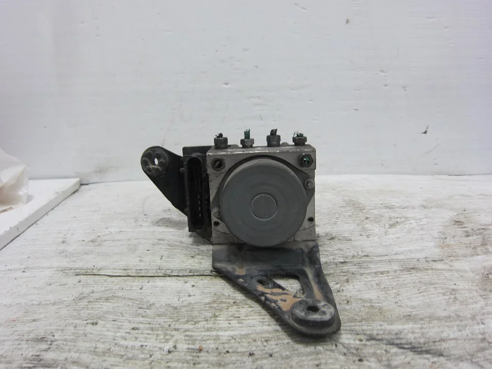 Foto de ABS RENAULT MEGANE II BERLINA 5P 1.5 dCi Diesel (82 CV / 60 KW) referencia 493L6300905085