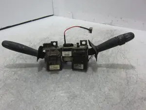 Foto de MANDO MULTIFUNCION RENAULT KANGOO I (F/KC0) 1.9 dTi Diesel (80 CV / 59 KW) referencia 34481301 foto 8