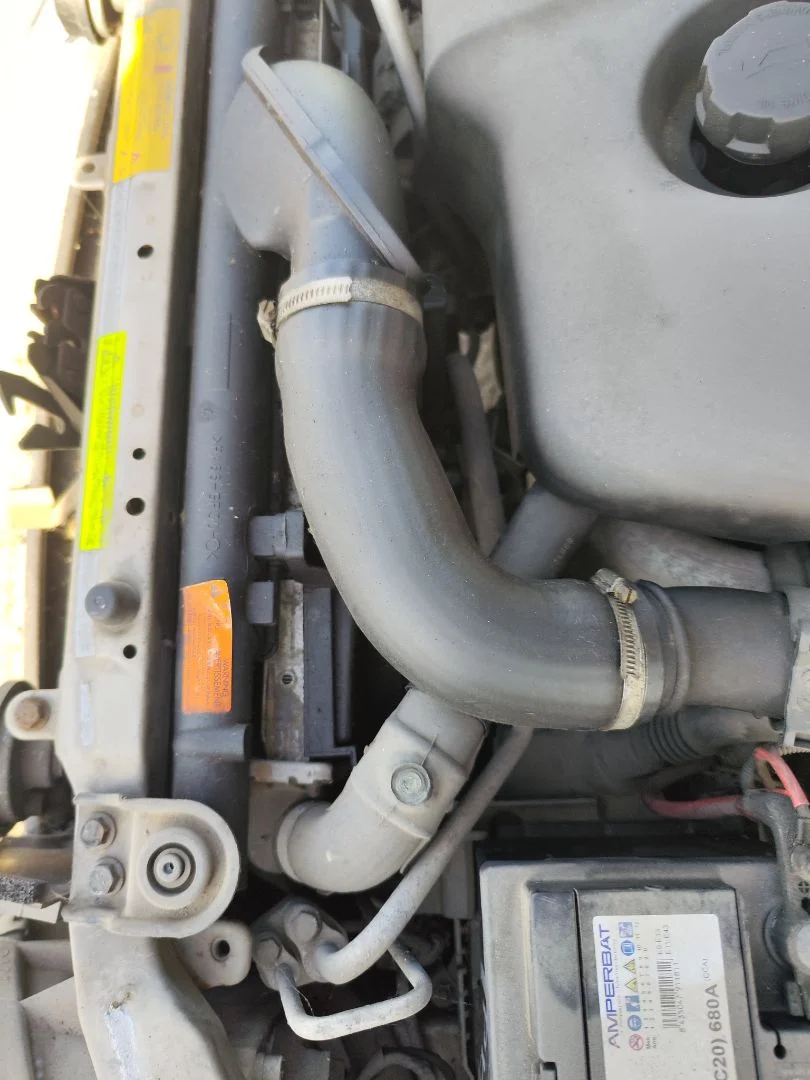 Foto de MANGUERAS INTERCOOLER VOLVO S40 BERLINA 1.9 Diesel CAT (116 CV / 85 KW)