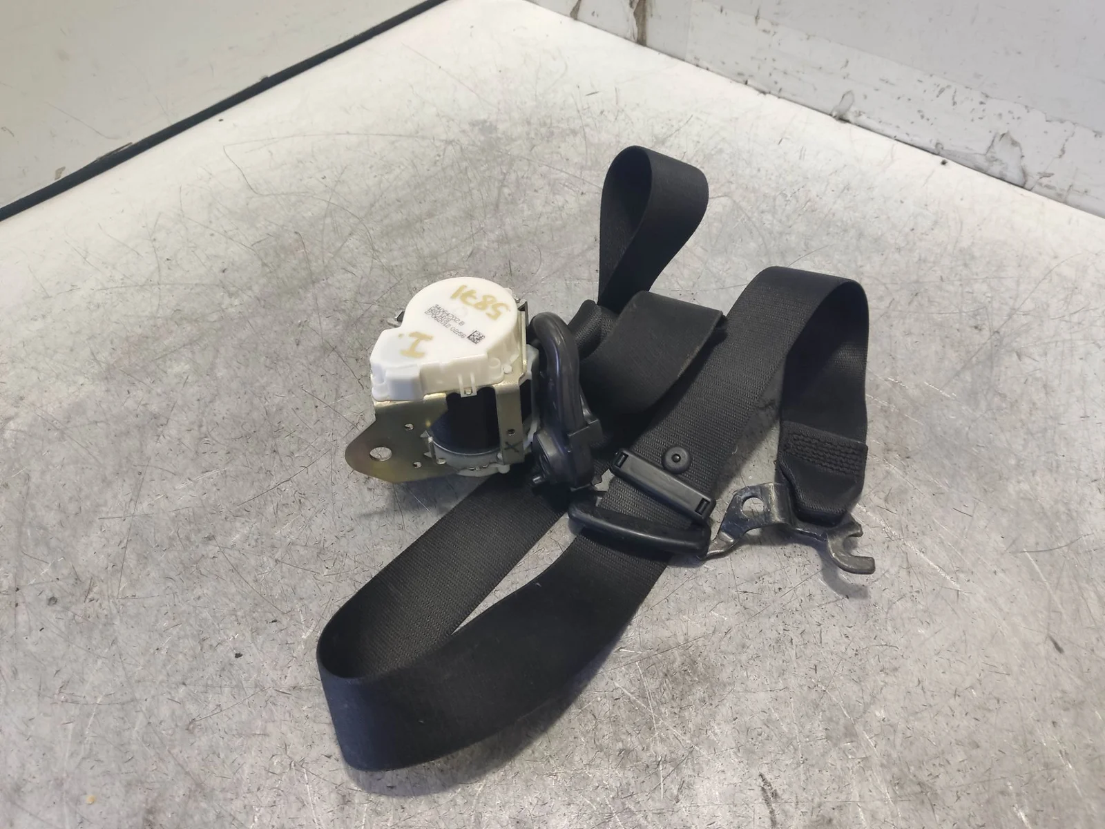 Foto de CINTURON SEGURIDAD DELANTERO IZQUIERDO BMW SERIE Z4 ROADSTER (E89) 2.0 TwinTurbo (245 CV / 180 KW) referencia 34064702B