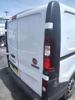 Foto de PORTON TRASERO DERECHO FIAT TALENTO FURGÓN (296) 2.0 Turbodiesel Ecojet (119 CV / 88 KW) referencia 6000640920 foto 2