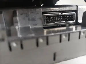 Foto de PANTALLA MULTIFUNCION AUDI A6 BERLINA (4F2) referencia 4F0919603 foto 2