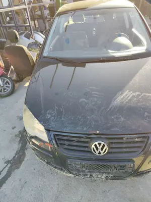 Foto de CAPO VOLKSWAGEN POLO IV (9N3) 1.9 TDI (101 CV / 74 KW) referencia 6Q0823031J foto 2