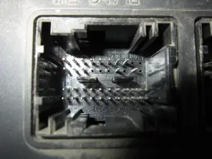 Foto de CAJA RELES / FUSIBLES CITROEN BERLINGO 1.9 Diesel (69 CV / 51 KW) referencia A2C53172124 foto 2