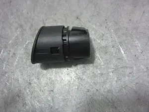 Foto de MANDO START/ STOP RENAULT MEGANE II BERLINA 3P 1.9 dCi Diesel (120 CV / 88 KW) referencia 1927937 foto 3