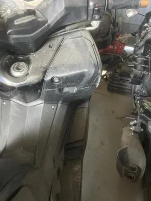 Foto de CONTRA ESCUDO YAMAHA TMAX 530 530 cm3 - 34 kW (0 CV / 0 KW)