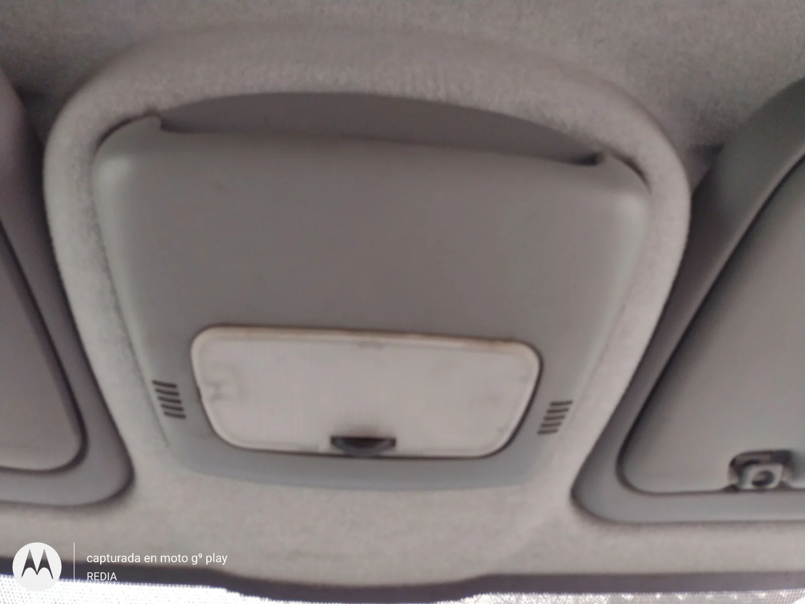 Foto de LUZ INTERIOR VOLKSWAGEN CRAFTER FURGÓN (2E) 2.5 TDI DPF (109 CV / 80 KW) referencia 2D0947105