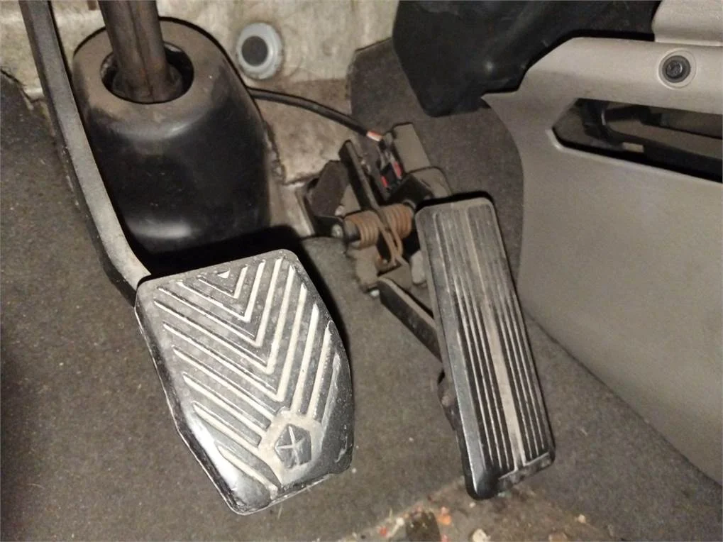 Foto de POTENCIOMETRO PEDAL CHRYSLER VOYAGER (RG)