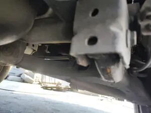 Foto de TRANSMISION TRASERA IZQUIERDA RENAULT KANGOO I (F/KC0) 1.9 dCi Diesel CAT (84 CV / 62 KW)