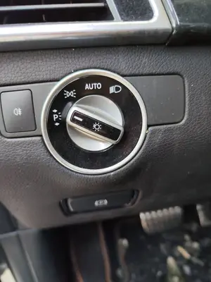 Foto de MANDO LUCES MERCEDES-BENZ CLASE GLE (BM 292) COUPE 3.0 CAT (390 CV / 287 KW)
