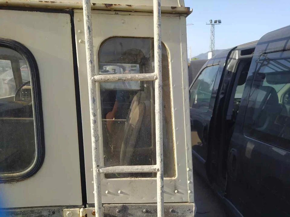 Foto de LUNA TRASERA LAND ROVER ROVER SANTANA ROVER (14,42 CVF)