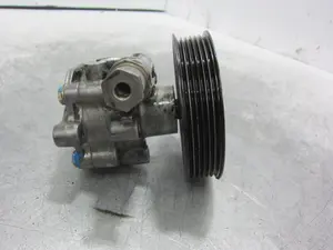 Foto de BOMBA DIRECCION VOLKSWAGEN GOLF IV VARIANT (1J5)(05.1999) referencia 1J0422154B foto 3