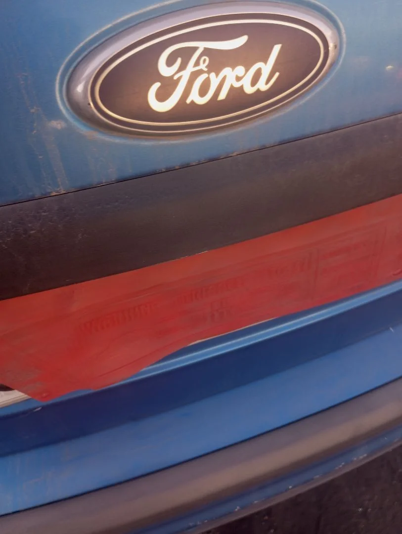 Foto de CERRADURA MALETERO / PORTON FORD FOCUS BERLINA (CAP) 1.6 TDCi CAT (109 CV / 80 KW)
