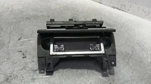 Foto de CENICERO AUDI A4 BERLINA (8E) 1.9 TDI (131 CV / 96 KW) referencia 8E0857951F foto 3