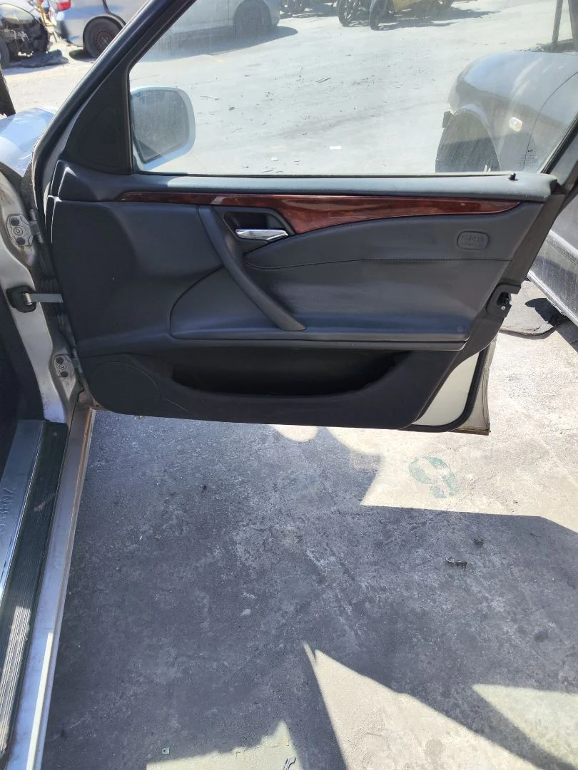 Foto de GUARNECIDO PUERTA DELANTERA DERECHA MERCEDES-BENZ CLASE E (BM 210) BERLINA 2.2 CDI CAT (143 CV / 105 KW) referencia A2107200851 FKZ