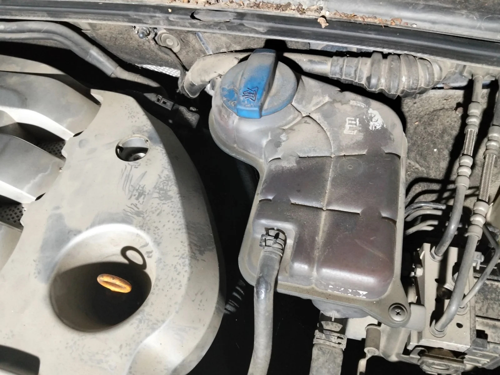 Foto de DEPOSITO EXPANSION AUDI A4 BERLINA (8E)