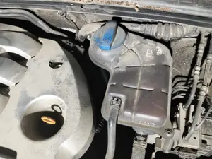 Foto de DEPOSITO EXPANSION AUDI A4 BERLINA (8E)