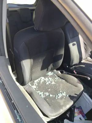 Foto de ASIENTO DELANTERO DERECHO RENAULT CLIO III 1.4 16V (98 CV / 72 KW) foto 2