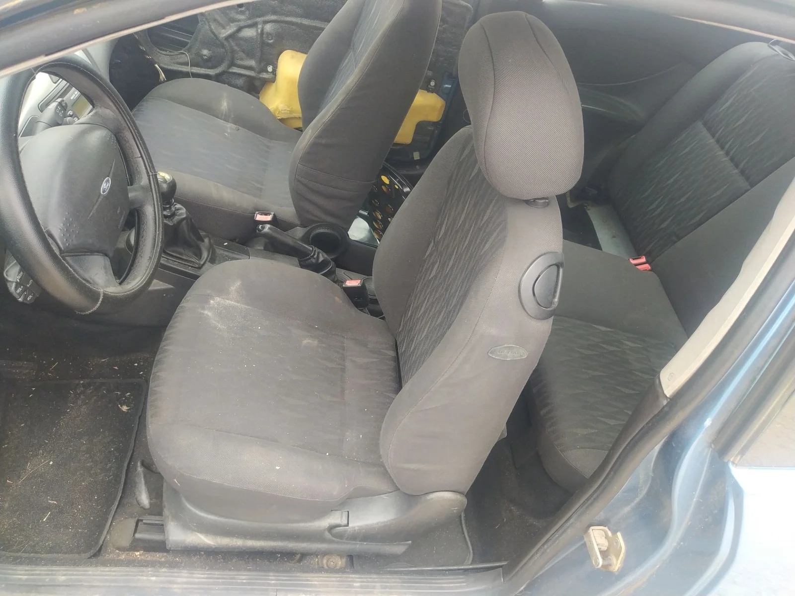Foto de AIRBAG LATERAL IZQUIERDO FORD FOCUS FAMILIAR (CAK) 1.8 16V CAT (116 CV / 85 KW) referencia 1209666