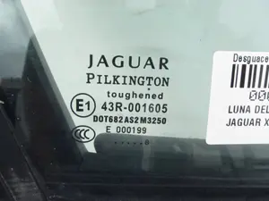 Foto de LUNA DELANTERA DERECHA JAGUAR XF 2.7 V6 Diesel CAT (207 CV / 152 KW) foto 2