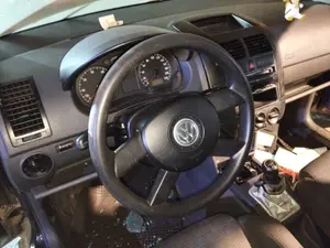 Foto de VOLANTE VOLKSWAGEN POLO IV (9N1)