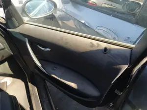 Foto de RETENEDOR PUERTA BMW SERIE 1 BERLINA (E81/E87) 2.0 16V Diesel CAT (122 CV / 90 KW) referencia 51217176809