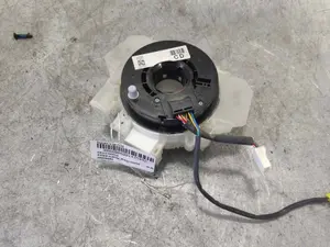 Foto de ANILLO AIRBAG NISSAN ALMERA (N16/E) 2.2 16V Turbodiesel CAT (110 CV / 81 KW) referencia 25560BN864
