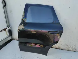 Foto de PUERTA TRASERA IZQUIERDA PORSCHE MACAN (95BA) referencia 95B833311A foto 6